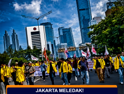 JAKARTA MELEDAK! BARISAN BESAR APARAT SIAGA, RAKYAT INGIN ASPIRASI TAK DIBATASI?